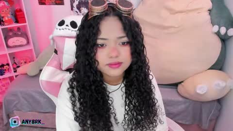 Any online show from 11/02/25, 01:52