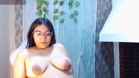 anyela_donecm online show from 04/13/26, 07:41