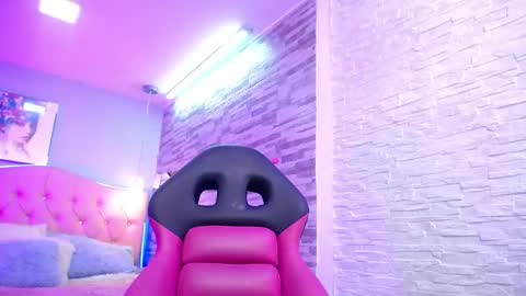 Anyela  online show from 12/03/24, 06:38