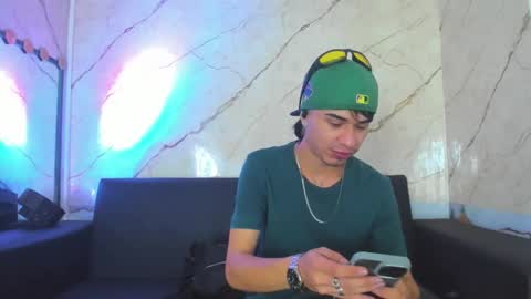 anyelo_sexyhot online show from 10/08/25, 11:52