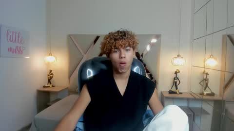 anyelotwink online show from 03/13/26, 09:21