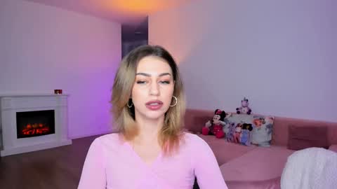 Snapshot of anysasmithh chatting on 12/07/24, 09:44 Anysa Smith online show from 12/07/24, 09:44