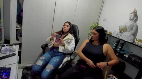 Any online show from 11/21/25, 09:35