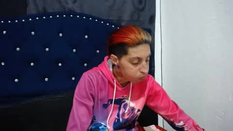 anyu online show from 12/04/24, 02:42