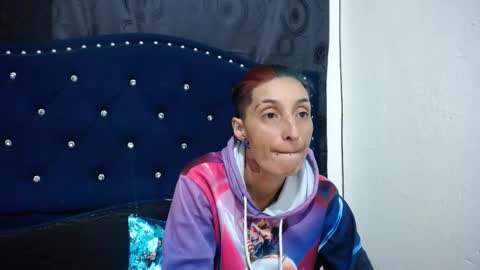 anyu online show from 02/14/25, 03:00