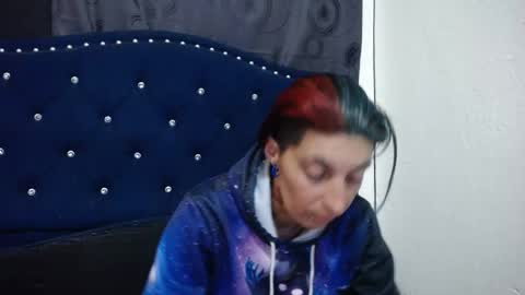 anyu online show from 02/19/25, 02:01