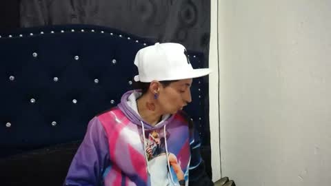 anyu online show from 03/01/25, 02:37