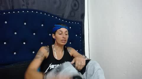 anyu online show from 03/06/25, 12:54