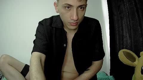aogut17 online show from 06/14/26, 05:59