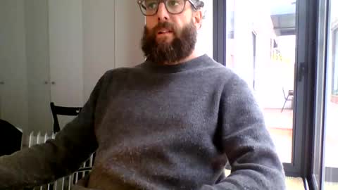 apc_3 online show from 12/04/25, 09:29