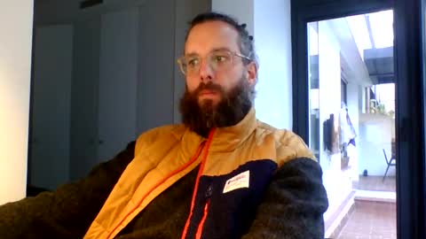 apc_3 online show from 01/07/26, 08:17