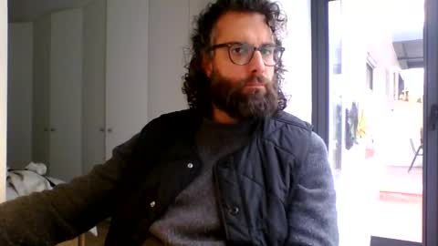 apc_3 online show from 03/26/26, 09:04