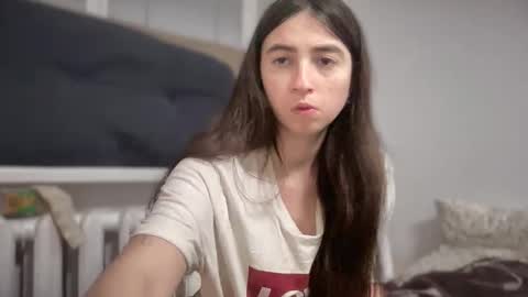 aphr0dite22 online show from 02/22/26, 04:16