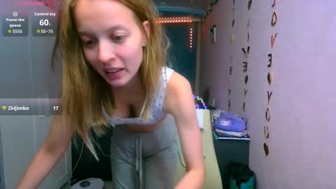 Snapshot of aphrodite_wow_ chatting on 10/04/25, 01:31 Aphrodite online show from 10/04/25, 01:31