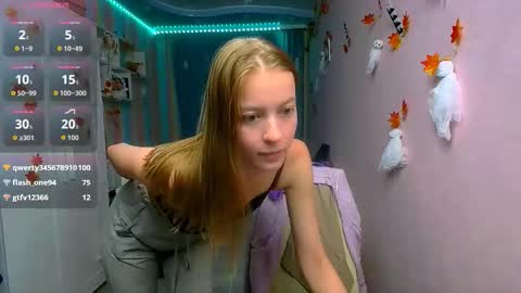 Snapshot of aphrodite_wow_ chatting on 10/30/25, 11:55 Aphrodite online show from 10/30/25, 11:55