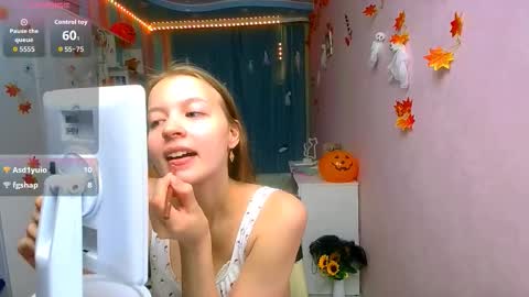 Snapshot of aphrodite_wow_ chatting on 11/02/25, 01:24 Aphrodite online show from 11/02/25, 01:24