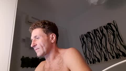 Snapshot of apollobest77 chatting on 12/20/24, 07:07 apollobest77 online show from 12/20/24, 07:07