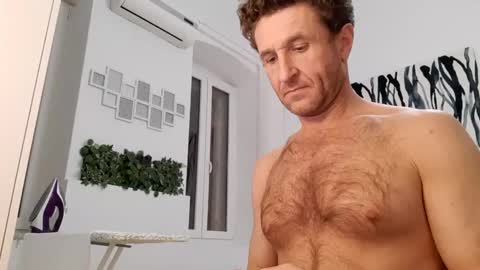 Snapshot of apollobest77 chatting on 02/01/25, 09:08 apollobest77 online show from 02/01/25, 09:08