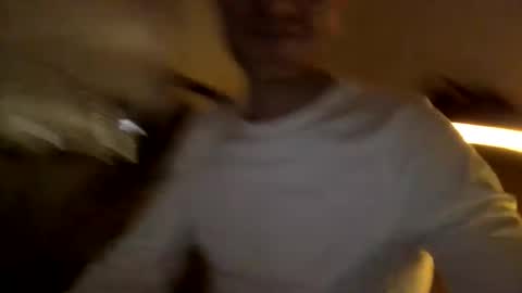 Snapshot of apollobest77 chatting on 11/19/25, 06:19 apollobest77 online show from 11/19/25, 06:19