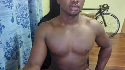 apollodarkmn online show from 12/08/24, 03:10