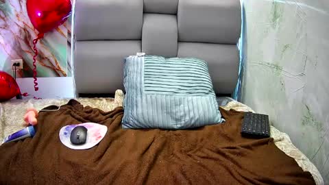 Apolo online show from 02/09/25, 07:19