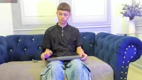   online show from 03/17/26, 01:54