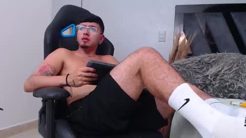 Apolo online show from 11/01/25, 02:41