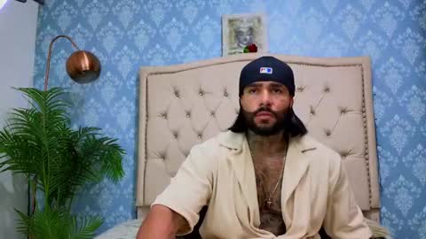 Apolo online show from 09/28/25, 08:58