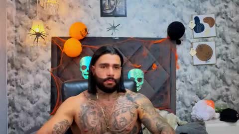 Apolo online show from 10/21/25, 11:27