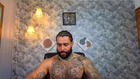 Apolo online show from 12/18/25, 11:11