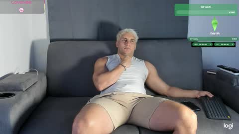 apolo_strange online show from 11/24/25, 09:36