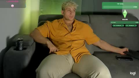 apolo_strange online show from 12/17/25, 11:44