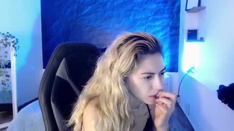  April  online show from 12/02/24, 06:10