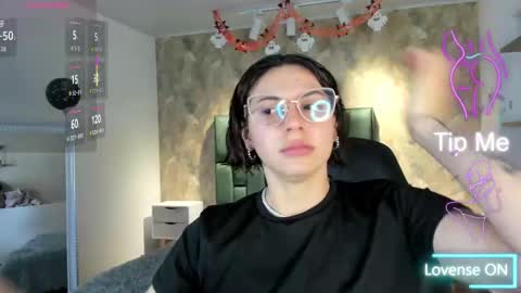  April  online show from 10/29/25, 11:45