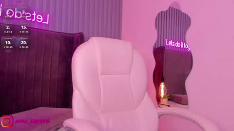 April online show from 01/21/25, 01:43