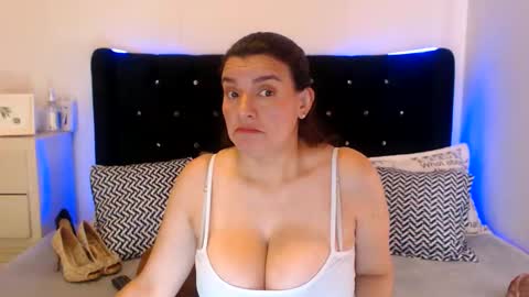 April online show from 06/07/26, 04:00