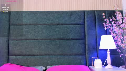 april_thompsonn online show from 04/01/26, 01:41