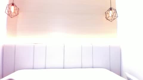 April online show from 11/20/25, 07:08