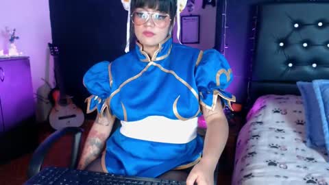 Snapshot of aprildol chatting on 02/24/25, 07:22 lucy online show from 02/24/25, 07:22