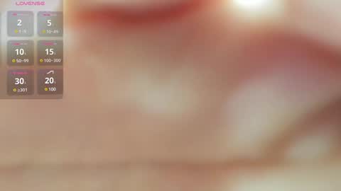 Snapshot of aprildubois_ chatting on 12/06/24, 04:58 April online show from 12/06/24, 04:58