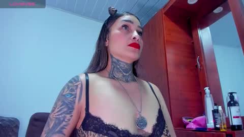 Aprill Vagner online show from 01/14/25, 01:15