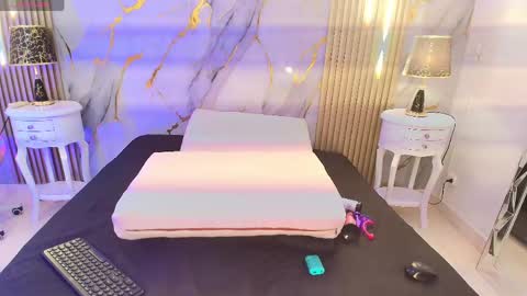 aprillross online show from 04/17/26, 12:41