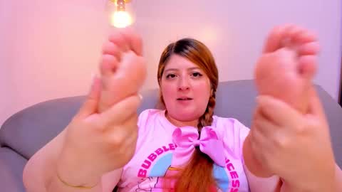 Snapshot of aprilricci chatting on 02/16/26, 07:54 aprilricci online show from 02/16/26, 07:54