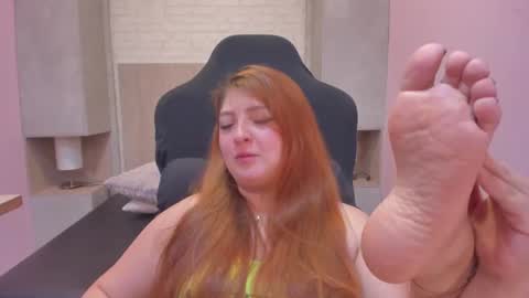 Snapshot of aprilricci chatting on 07/06/26, 06:32 aprilricci online show from 07/06/26, 06:32