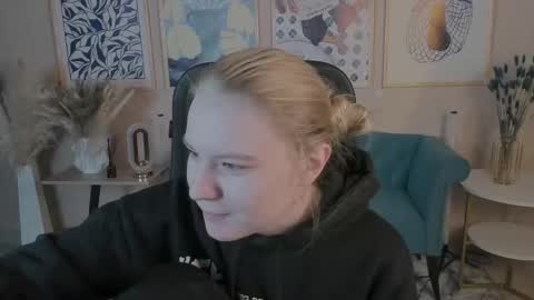 April. All year round.  online show from 09/17/25, 01:51