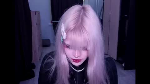 Alice D online show from 04/20/26, 06:31