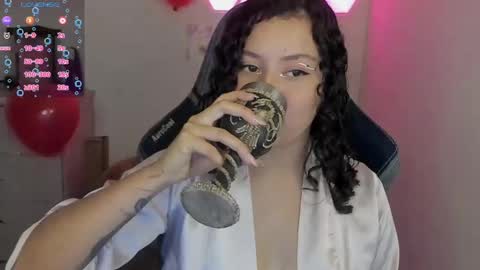 Snapshot of aqua_emilly chatting on 02/15/25, 02:58 aqua emilly online show from 02/15/25, 02:58