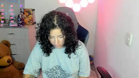 aqua emilly online show from 02/20/26, 11:05