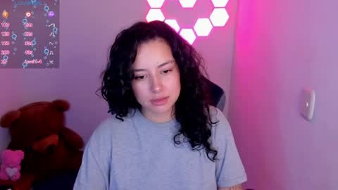 aqua emilly online show from 03/30/26, 10:33