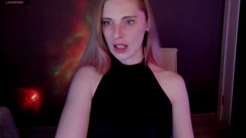 aqualen online show from 11/12/25, 08:30